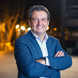 SALVADOR GULLO